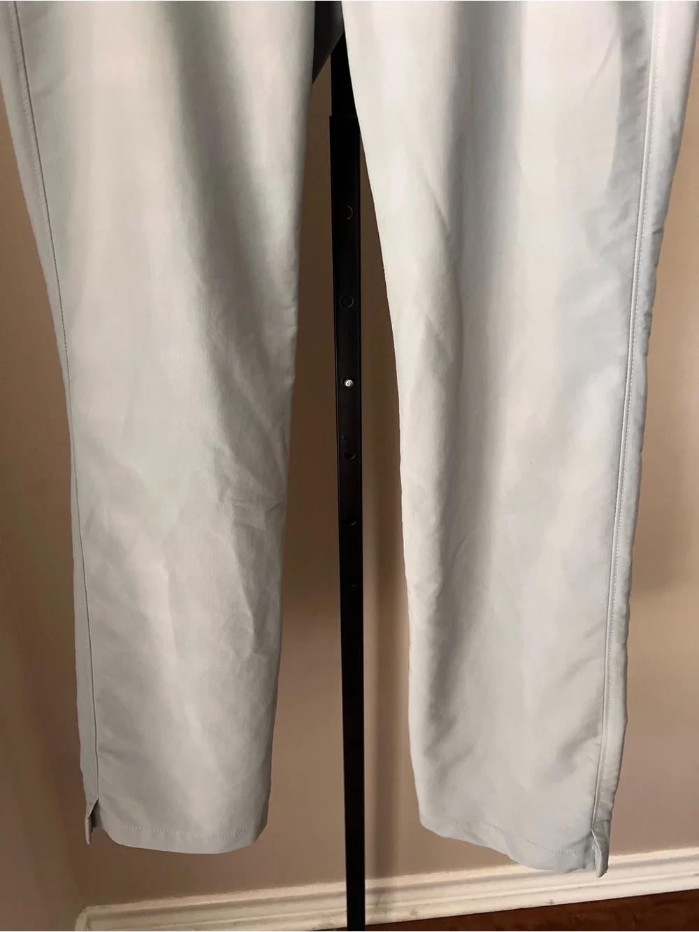 Under Armour Light Gray Men's Chino Pants